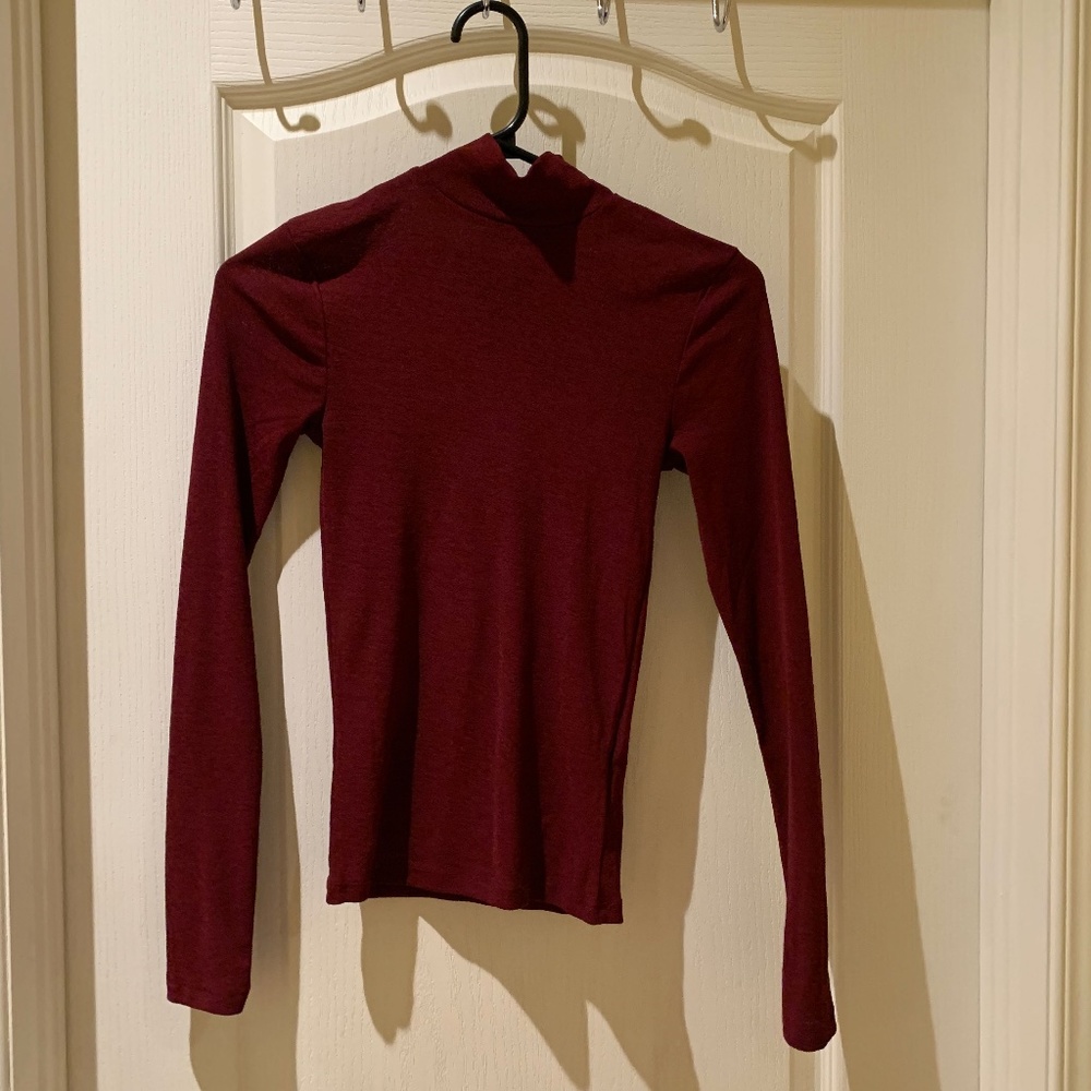 Topshop Burgundy Turtleneck/ Size S